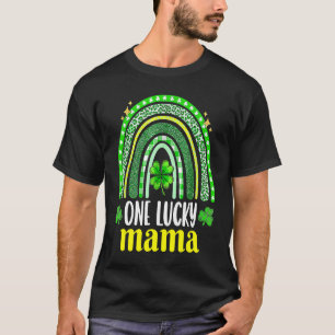 One Lucky Mama    Family St Patrick's Day T-Shirt