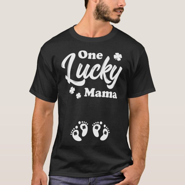 One Lucky Mama Mum of Twins St Patricks Pregnancy T-Shirt (Front)