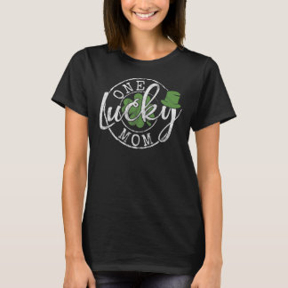 One Lucky Mum Funny Mother Irish Clovers St Patric T-Shirt