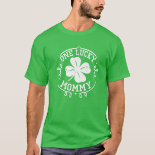 One Lucky Mummy St Patrick's Day Gifts For Mum Wom T-Shirt