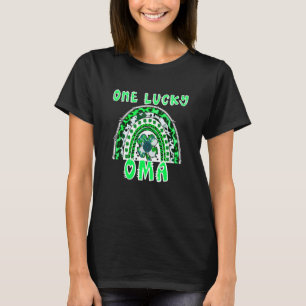 One Lucky Oma Good Luck Green Rainbow Shamrock Leo T-Shirt