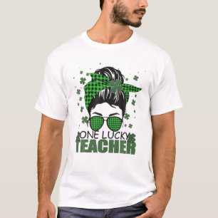 One Lucky Teacher Leopard Messy Bun St Patricks Da T-Shirt
