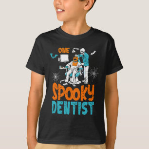 One Spooky Dentist Scary Dental Halloween Skeleton T-Shirt