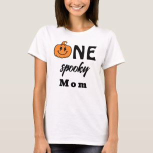 One Spooky Mum Halloween Matching Family T-Shirt