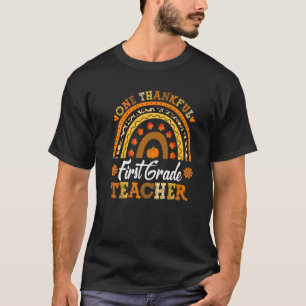One Thankful First Grade Teacher Rainbow Thanksgiv T-Shirt