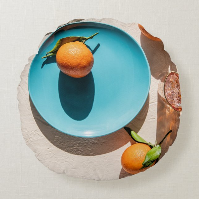 Orange fruit on plate round cushion (Front)