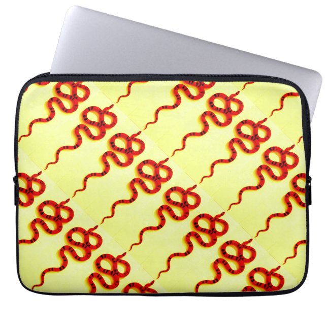 orange/red coral snakes laptop sleeve (Front)