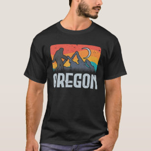 Oregon Bigfoot Sasquatch Mountains Retro Hiking T-Shirt