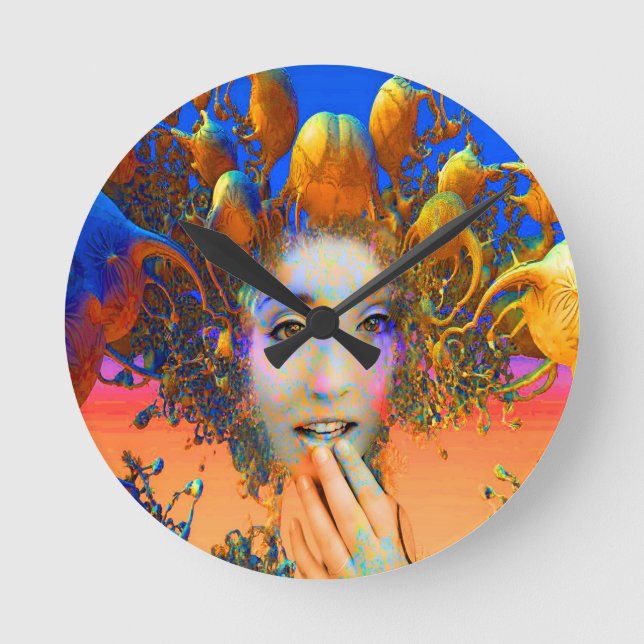 Organic Medusa Round Clock (Front)