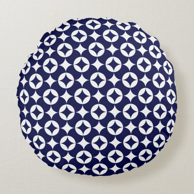 Oriental Blue Overlapping Circles Shippo Geometric Round Cushion (Front)