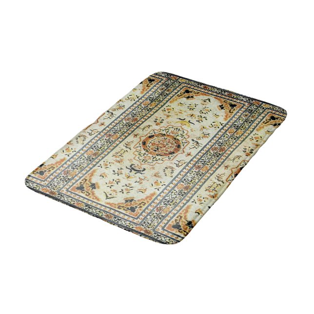 Oriental rug in light colours (Angled)