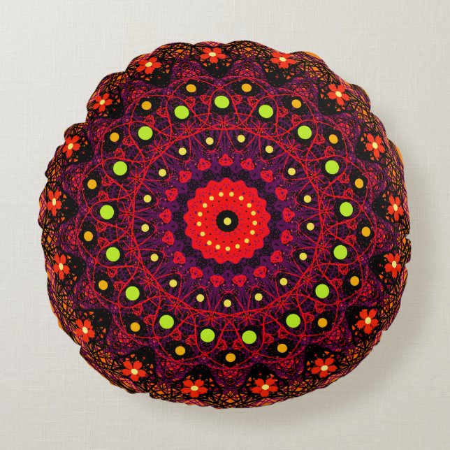 Ornamental patterned round pillow (Front)