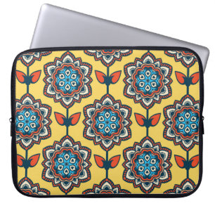 Ornamental seamless decor pattern laptop sleeve