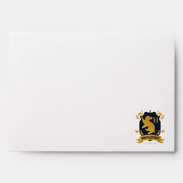 Ornate HUFFLEPUFF™ House Crest Envelope (Front)
