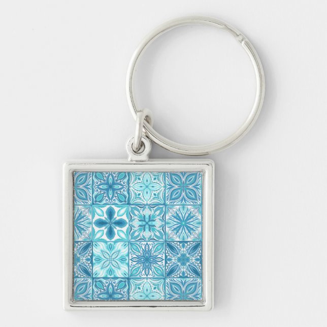 Ornate tiles in blue and white key ring (Front)
