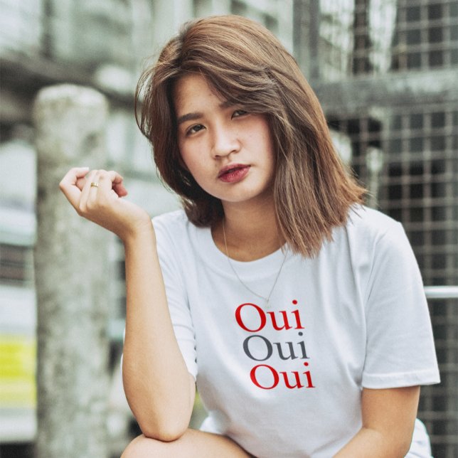 Oui shirt, French slogan t shirt, cute yes T-shirt (Creator Uploaded)