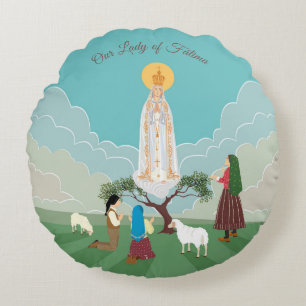 Our Lady of Fatima and the three shepherds Round Cushion
