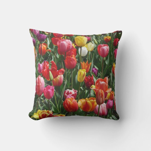 Outdoor cushion pretty tulips flower decor pillow (Front)
