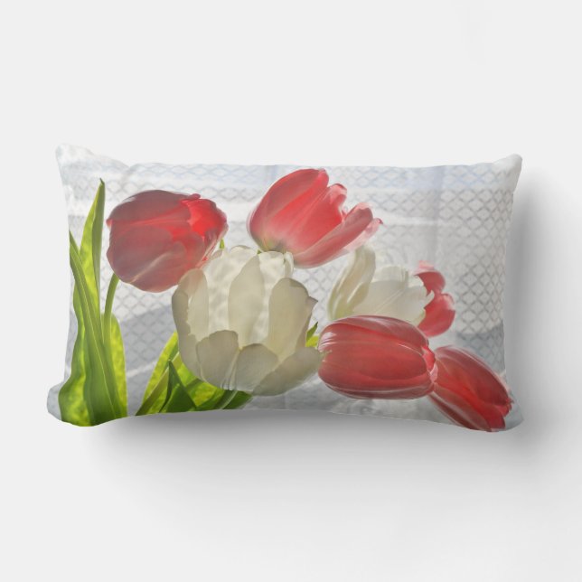 Outdoor patio cushion red  white tulip flower (Front)