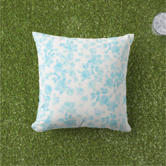Outdoor Pillow Saint Colette June Roses capri blue