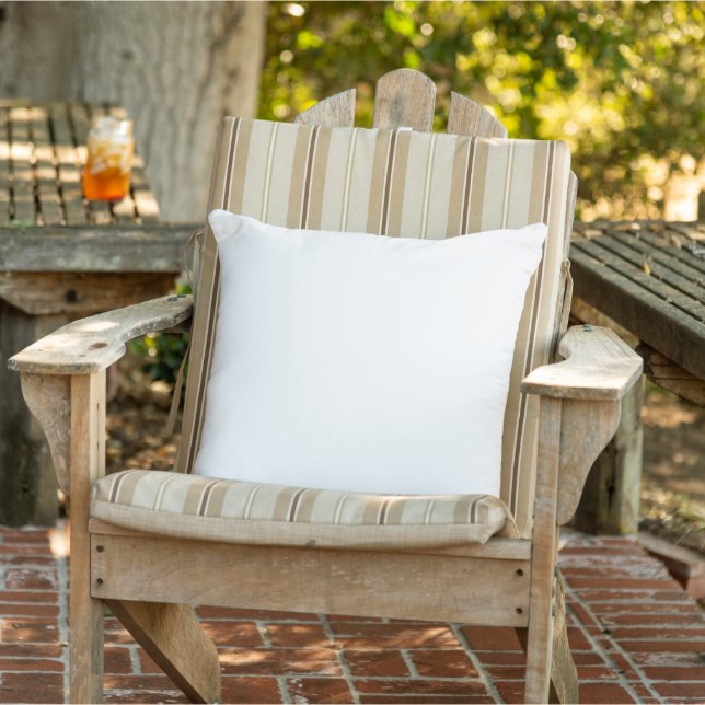 Outdoor Throw Pillow 20" x 20" (Chair)
