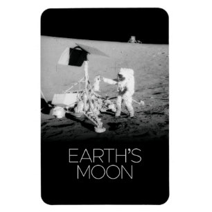 Outer Space, Galaxy, Solar System, Earth's Moon Magnet