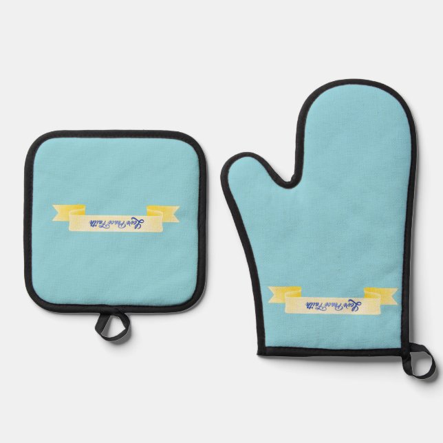 Oven Mitt and Pot Holders Oven Mitt & Pot Holder Set (Front)