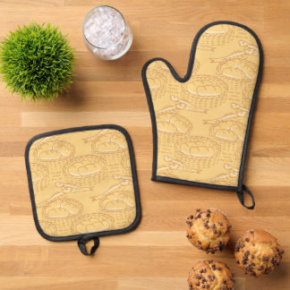Oven Mitt and Pot Holders Oven Mitt & Pot Holder Set