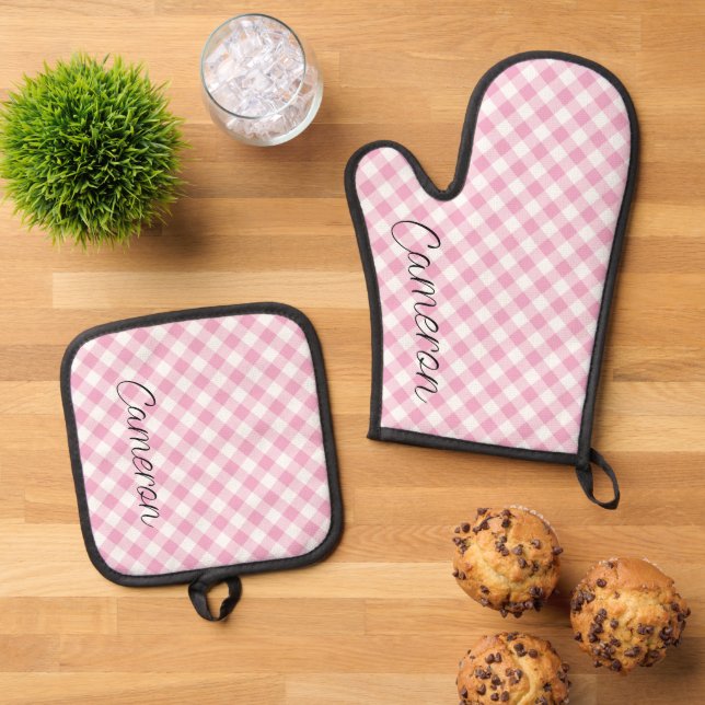 Oven Mitt Pot Holder Set Pink Gingham Personalised (Top Down)