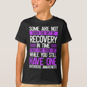 Overdose Awareness Fighter Purple Ribbon Drug Abus T-Shirt