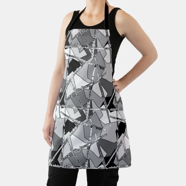 Overlapping Flutes Apron (Insitu)