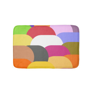 Overlapping scales circles pattern bath mat
