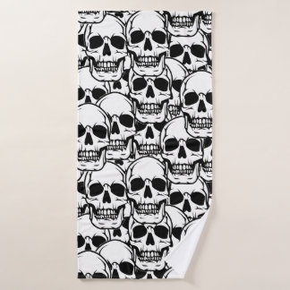 Overlapping skulls bath towel