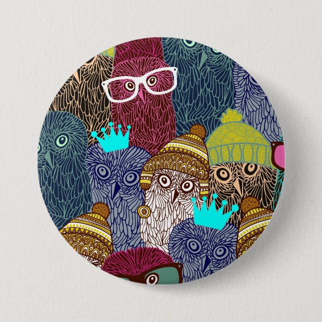 Owl in crown 7.5 cm round badge (Front)