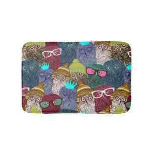 Owl in crown bath mat