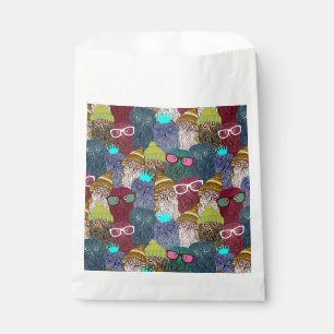 Owl in crown favour bags