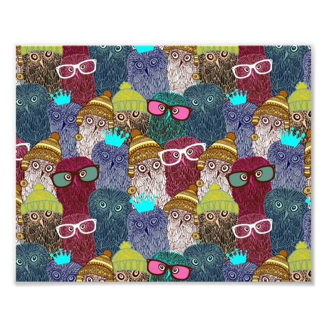 Owl in crown photo print (Front)