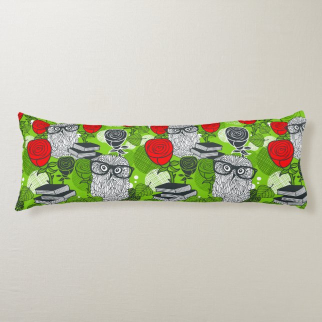 Owl in red roses body cushion (Front)