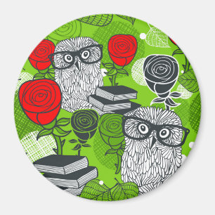 Owl in red roses magnet