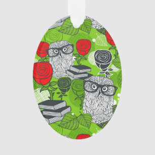Owl in red roses ornament
