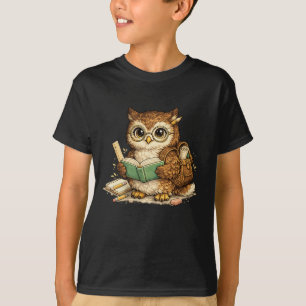 Owl Reading Book - Back To School T-Shirt