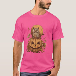 Owl Witch Hat On Pumpkin Halloween Dark Academia W T-Shirt