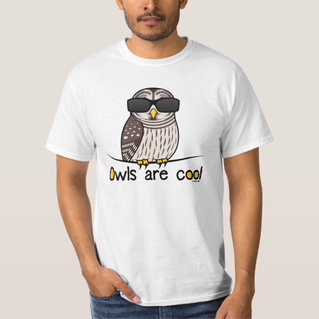 Owls are cool! T-Shirt (Front)