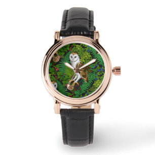 Owls, ferns, oak and berries watch