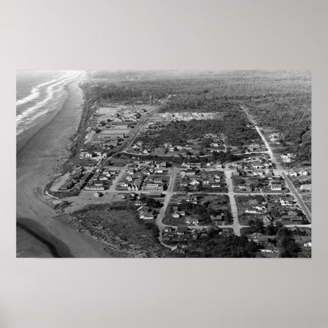 Pacific Beach, WA - Aerial View Photograph Poster (Front)