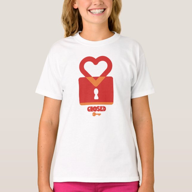 PADLOCK OPEN CLOSED HEART BY MASANSER PIXELAT T-Shirt (Front)