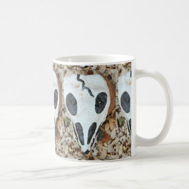 painted black/white skull coffee mug (Right)