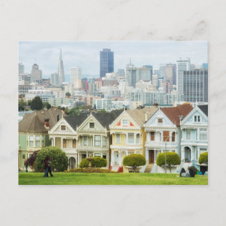 Painted Ladies, Victorian houses and skyline Postcard