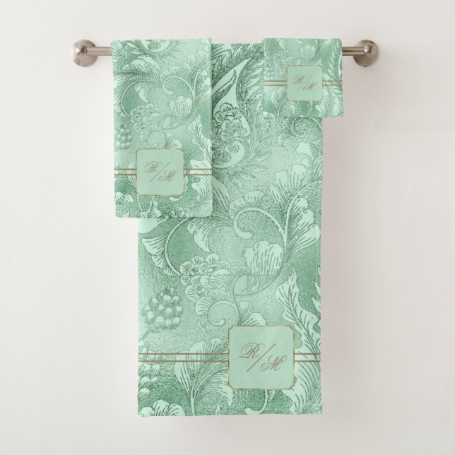 Paisley Garden FloraMonogram Mint Green/Gold ID750 Bath Towel Set (Insitu)