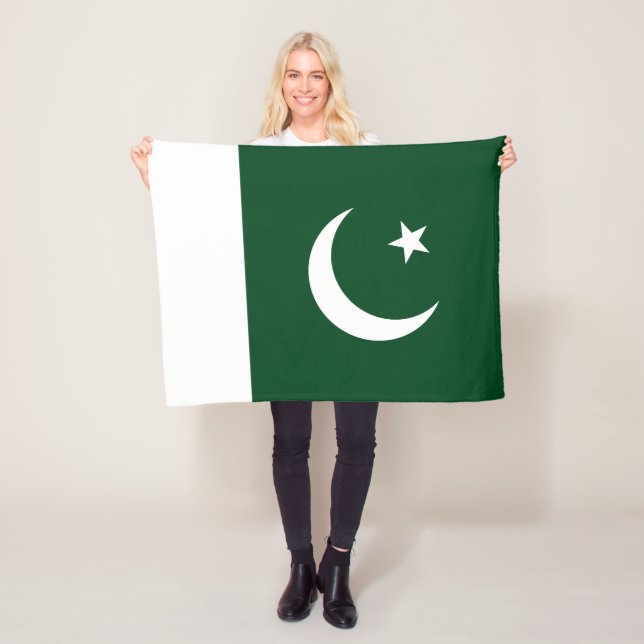 Pakistan Flag Fleece Blanket (In Situ)